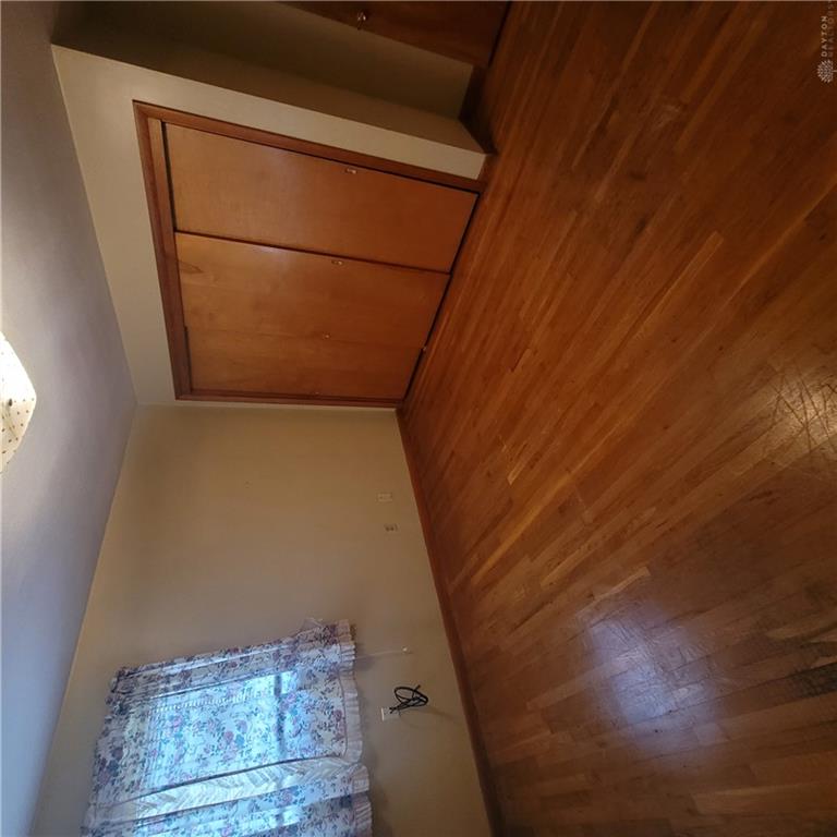 127 E Harrison Property Photo 8