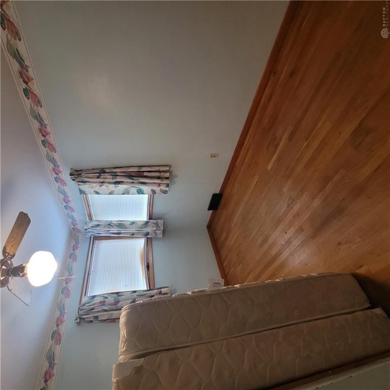 127 E Harrison Property Photo 13