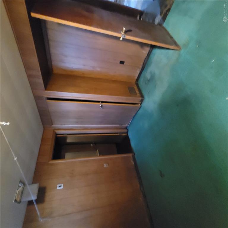 127 E Harrison Property Photo 20