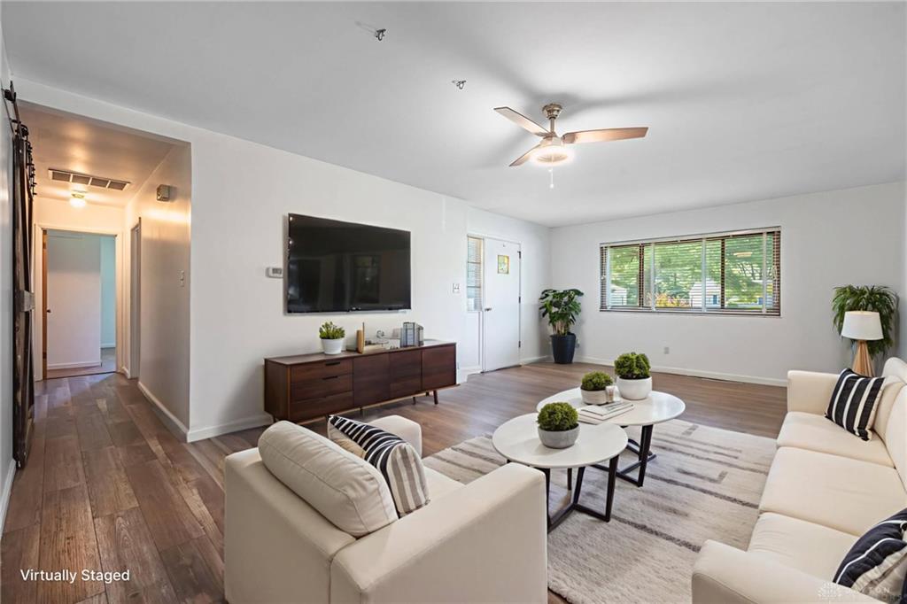 3042 Morningview Property Photo 9