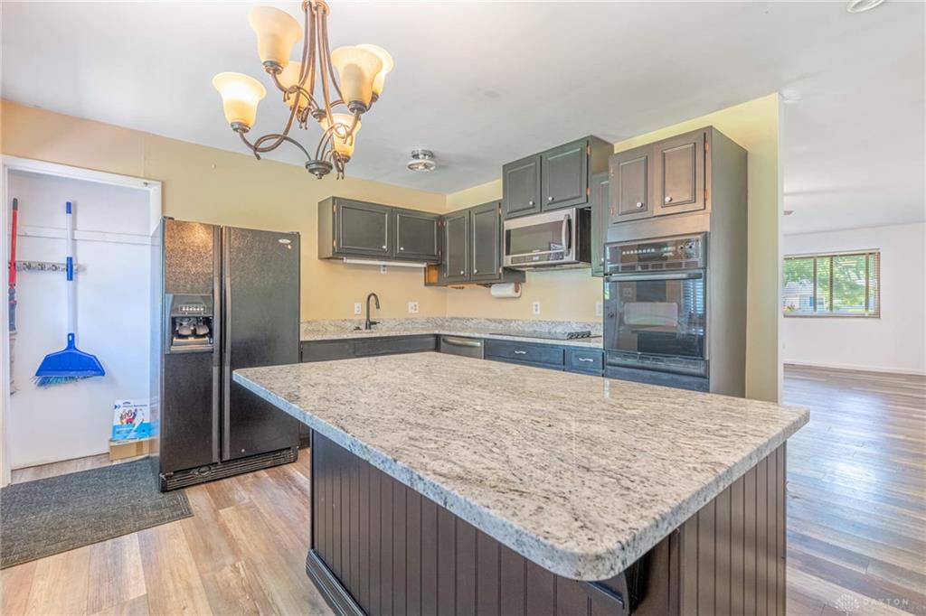 3042 Morningview Property Photo 11