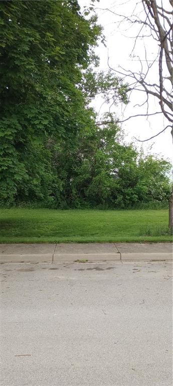 300 Ackton Property Photo 3
