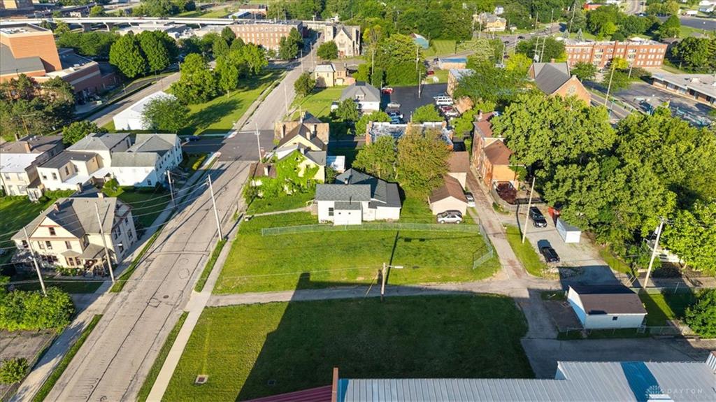 7 W Mulberry Property Photo 3