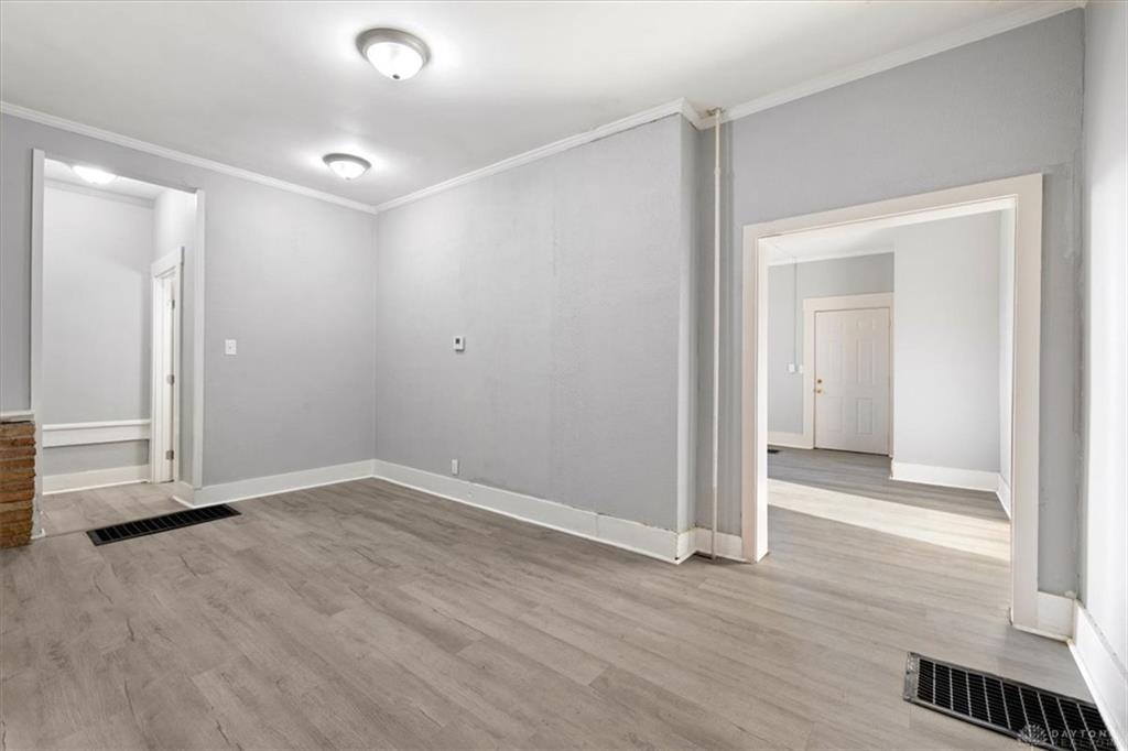 7 W Mulberry Property Photo 17