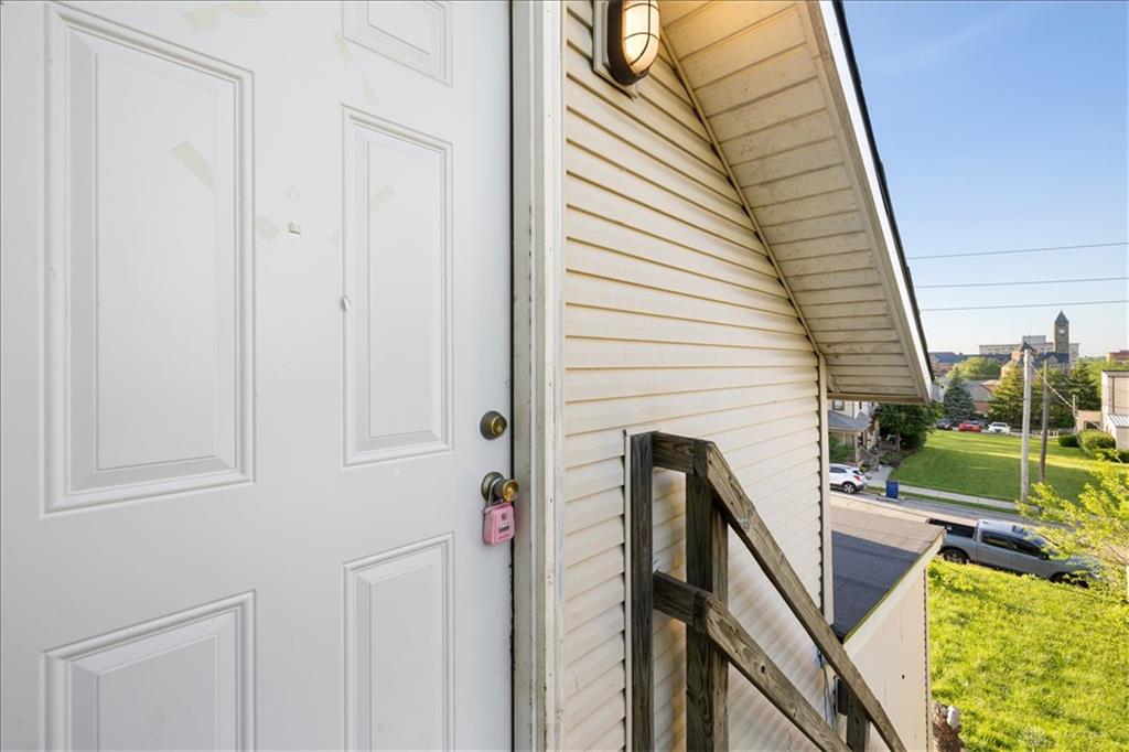 7 W Mulberry Property Photo 28