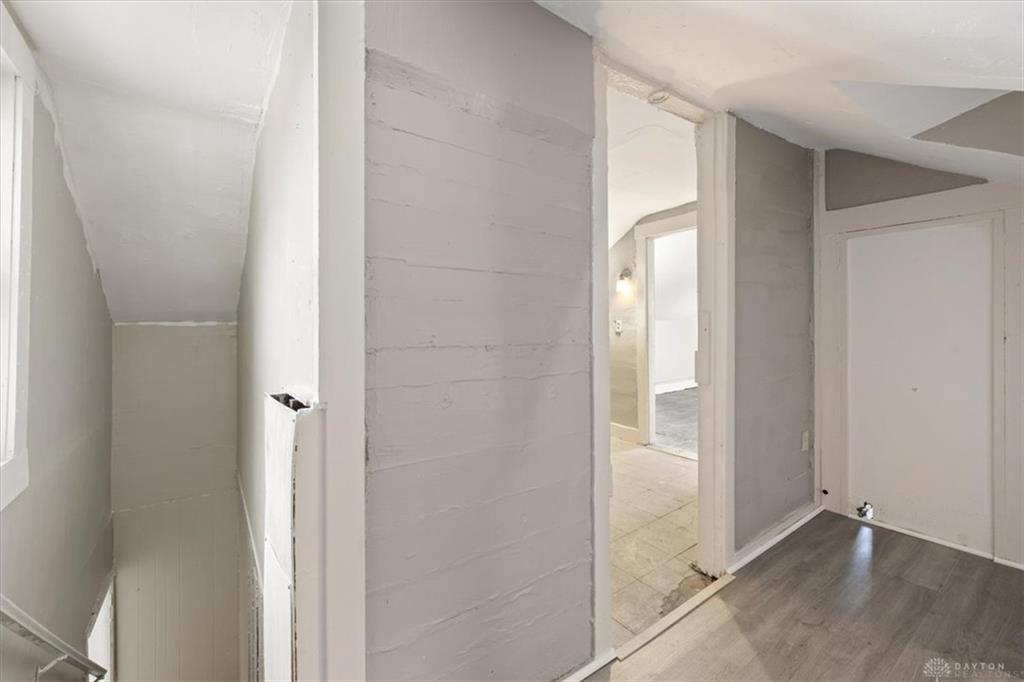 7 W Mulberry Property Photo 35