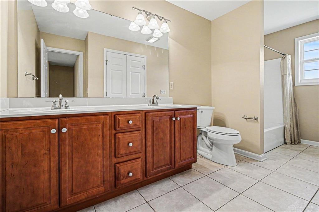 1030 Arabian Run Property Photo 29