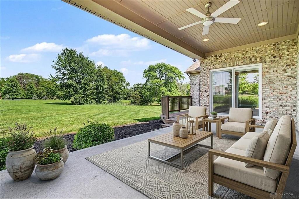 1030 Arabian Run Property Photo 40