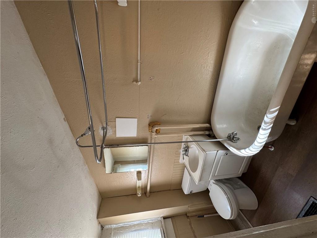 311 Hart Property Photo 10