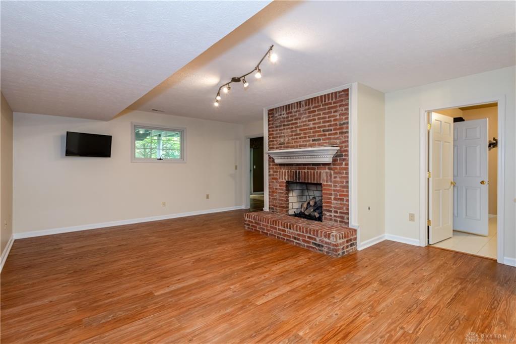 1910 Rustling Oak Property Photo 55