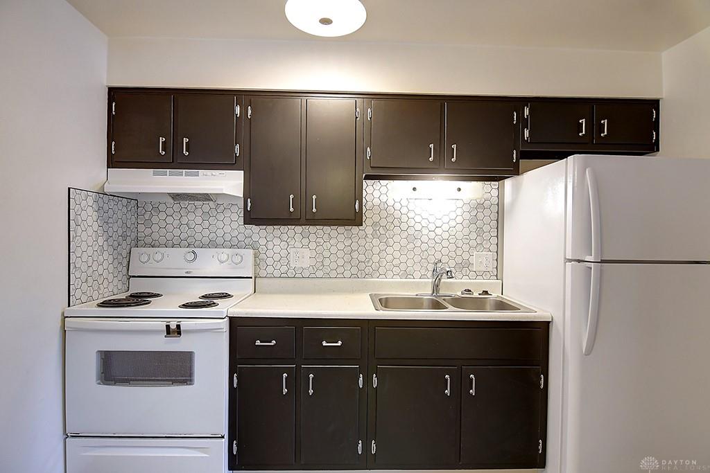 2724 Enterprise C Property Photo 1