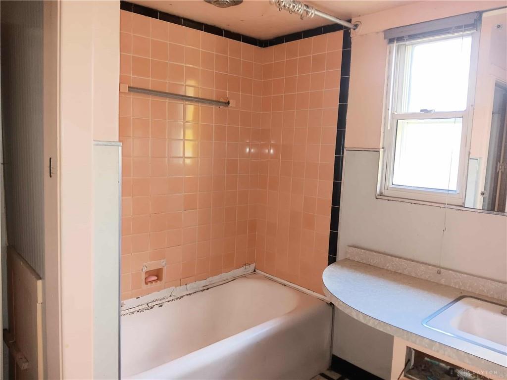 3100 Princeton Property Photo 7