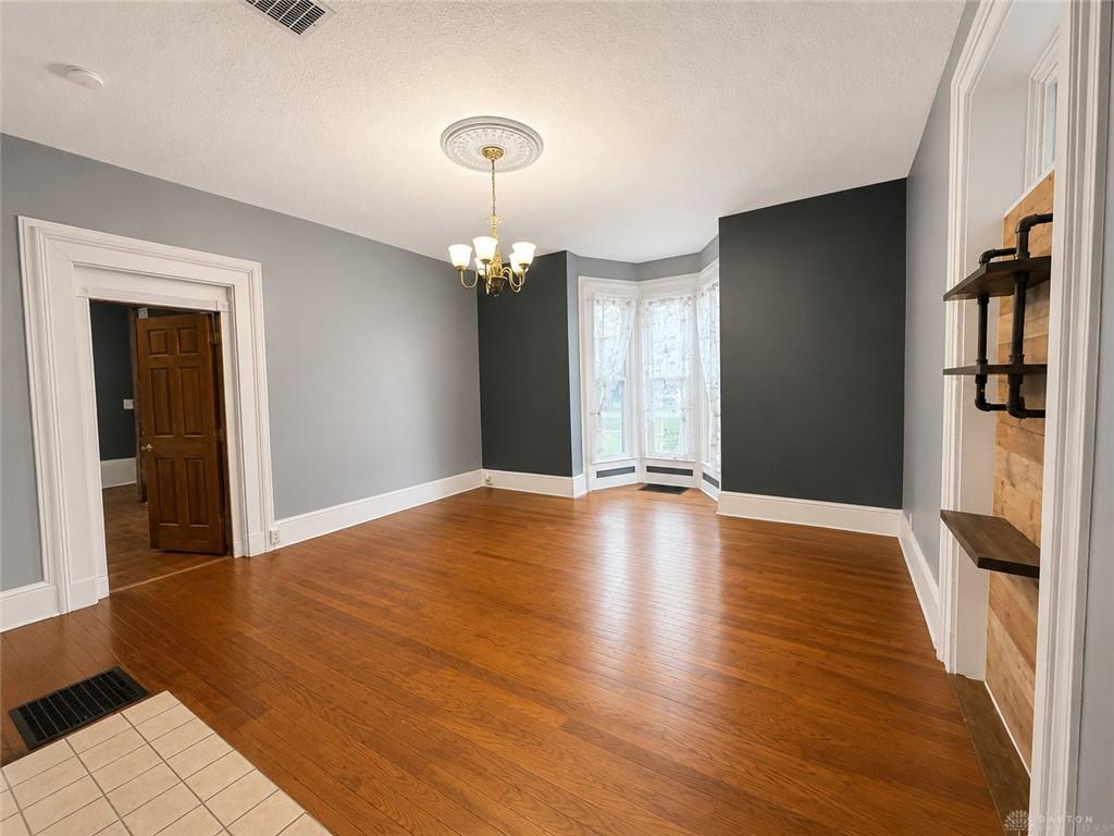 339 Bernard Property Photo 8