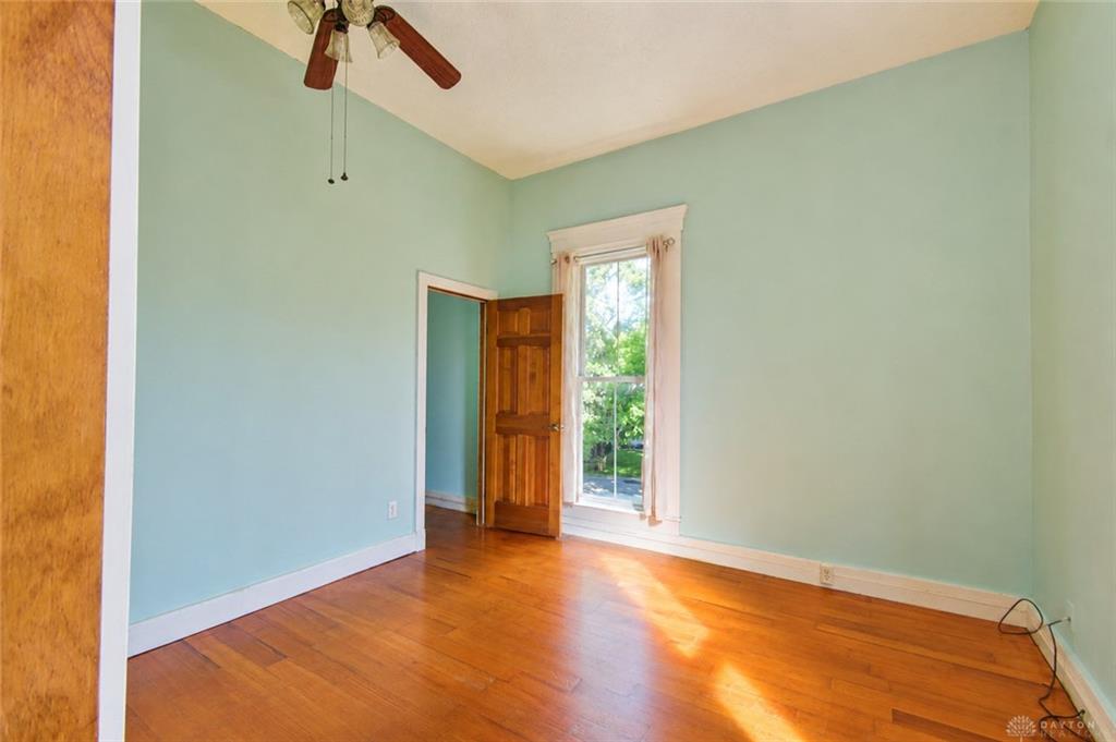 339 Bernard Property Photo 35