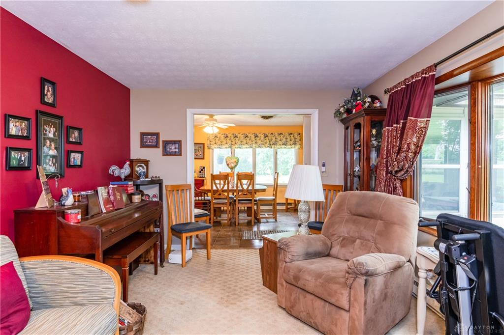 5049 W Enon Property Photo 11