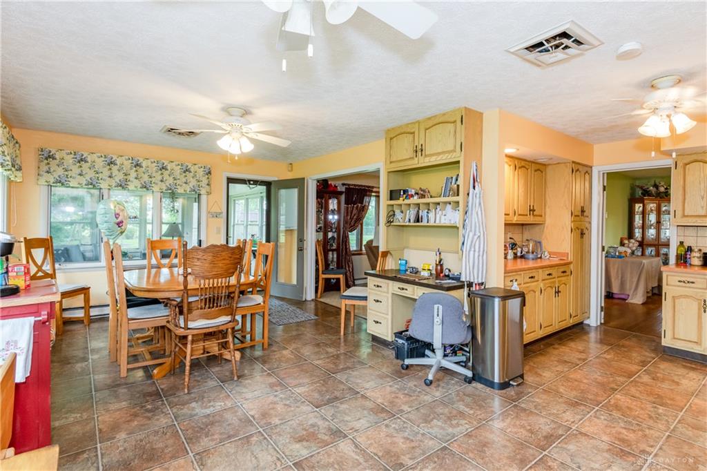 5049 W Enon Property Photo 14