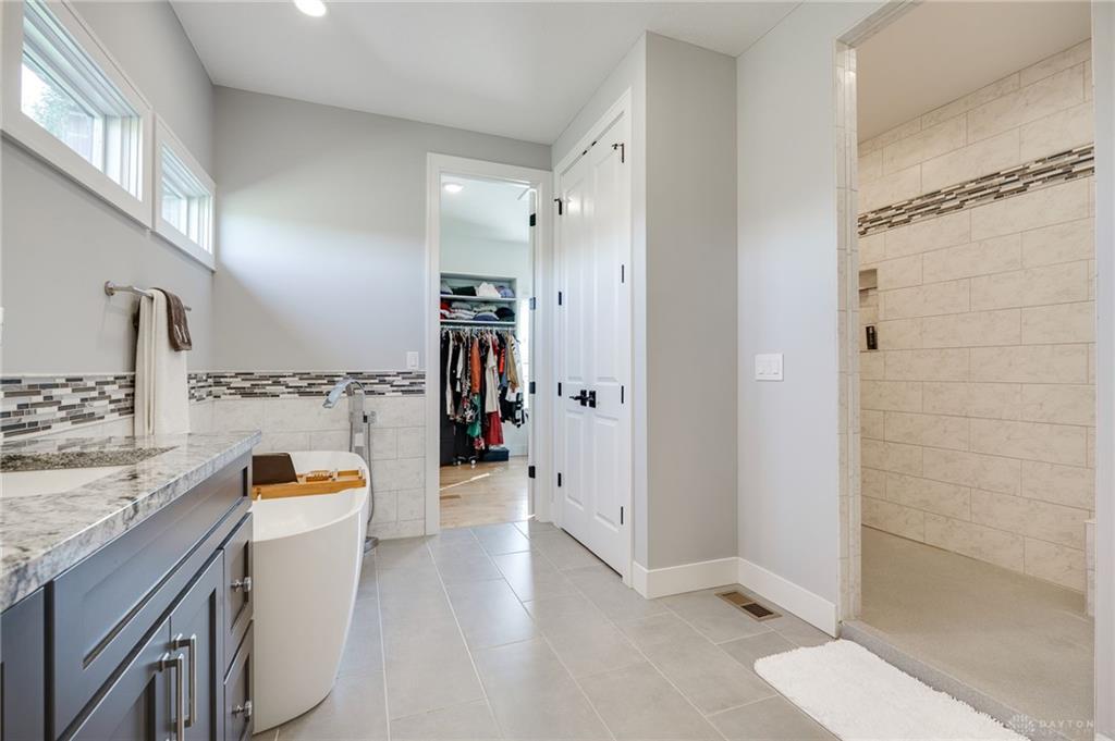 2442 Berkeley Property Photo 37