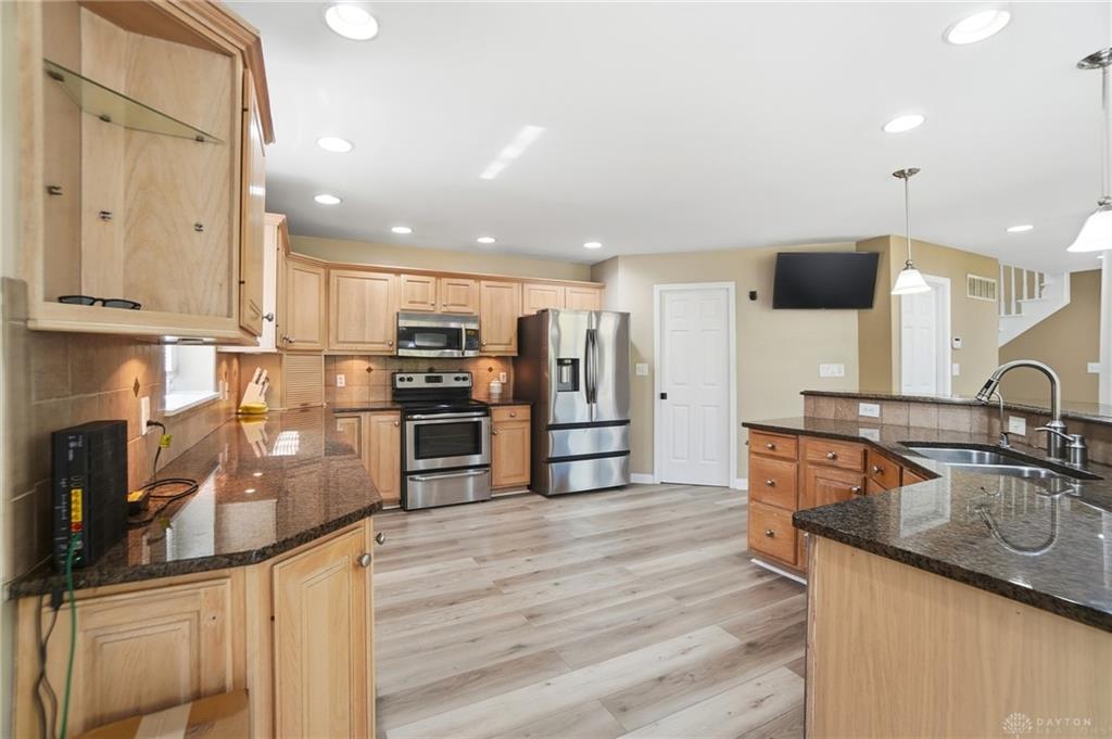 296 Timberleaf Property Photo 16