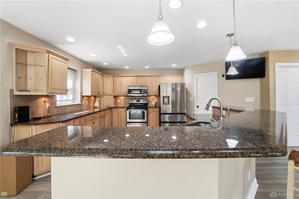 296 Timberleaf Property Photo 19