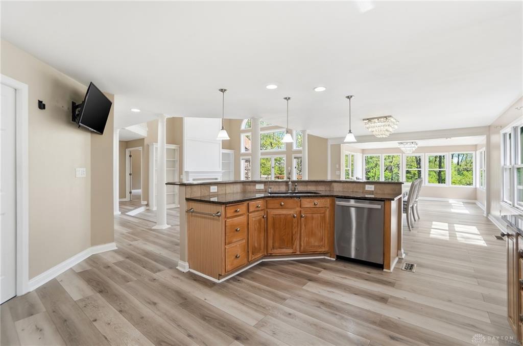 296 Timberleaf Property Photo 22
