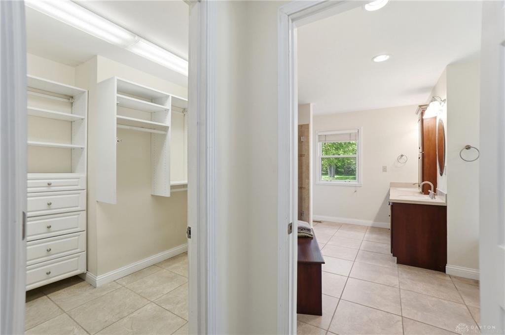 296 Timberleaf Property Photo 30