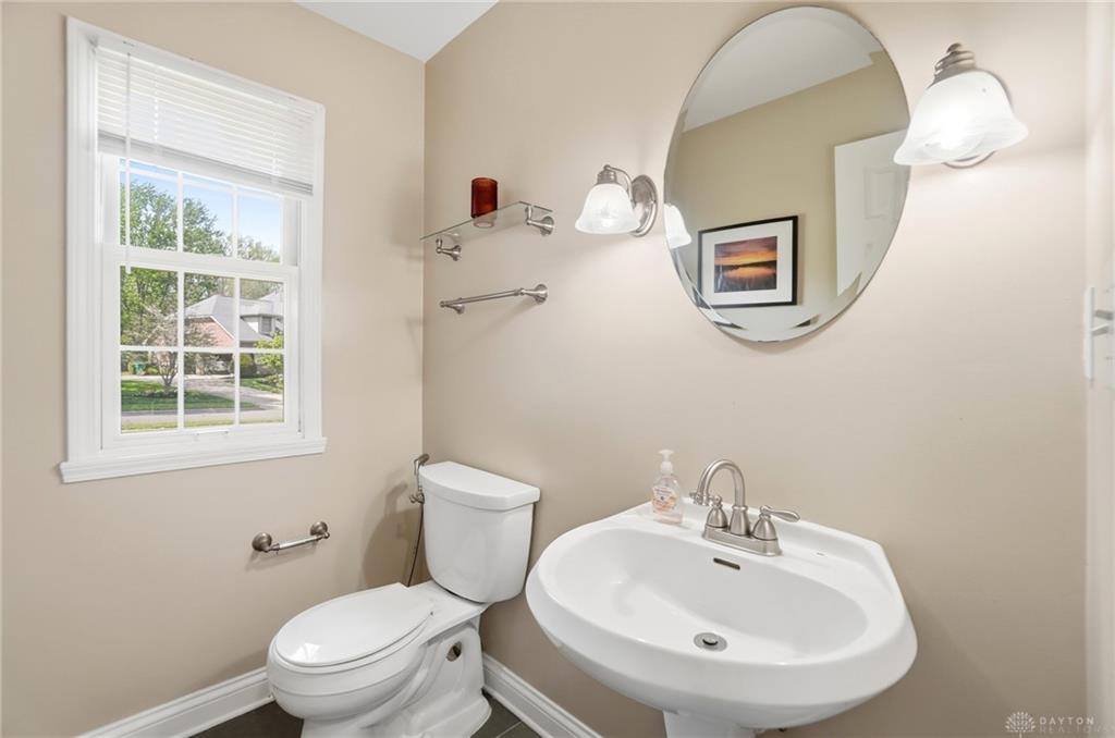 296 Timberleaf Property Photo 32