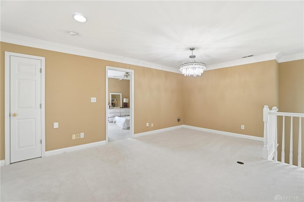 296 Timberleaf Property Photo 37
