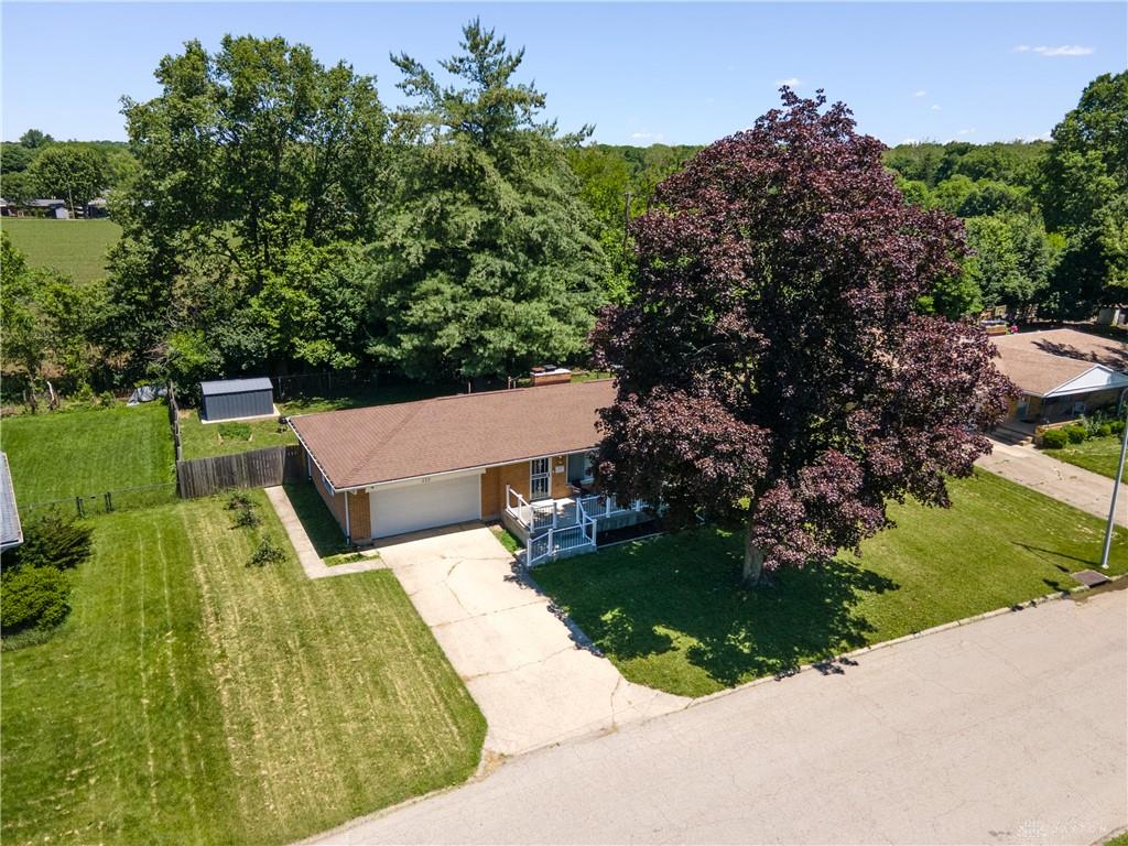155 Minty Property Photo 6