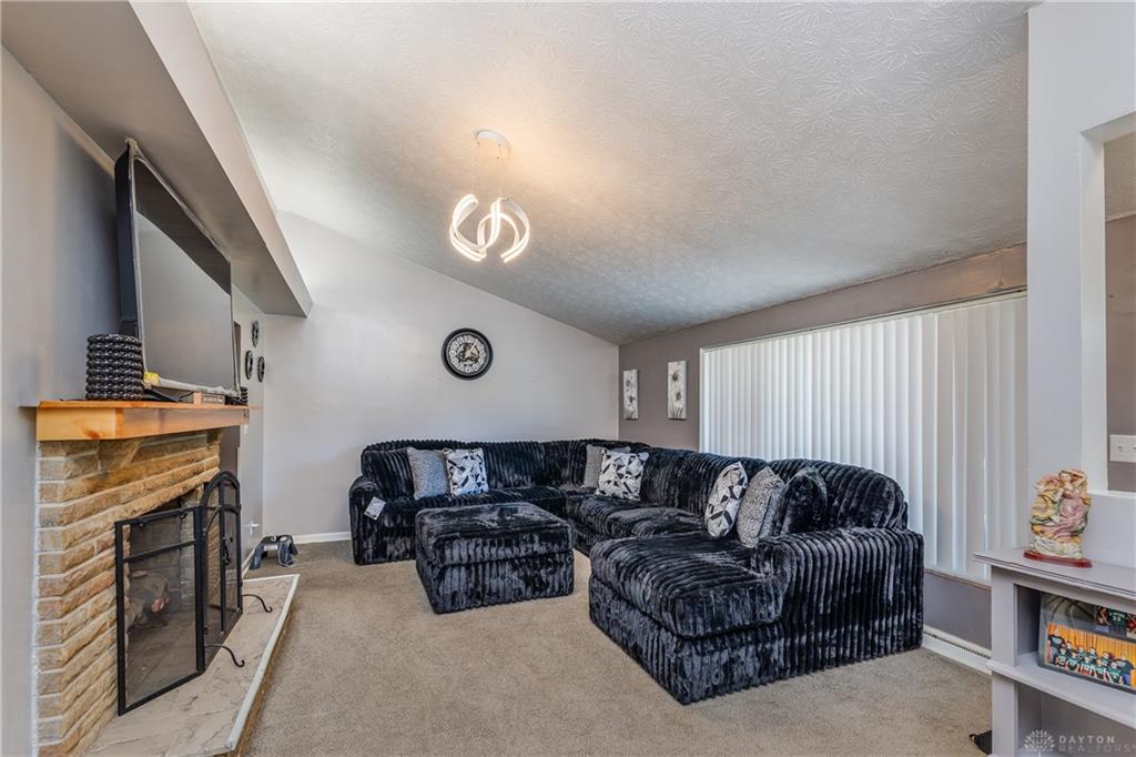 155 Minty Property Photo 9