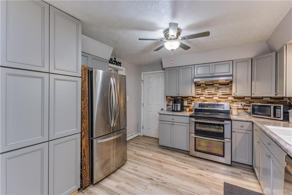 155 Minty Property Photo 13