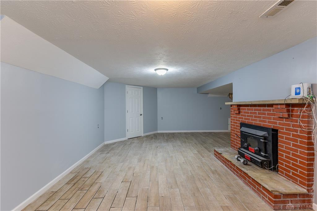 155 Minty Property Photo 23