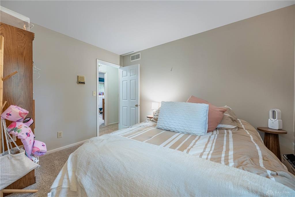 1004 Quail Run Property Photo 36