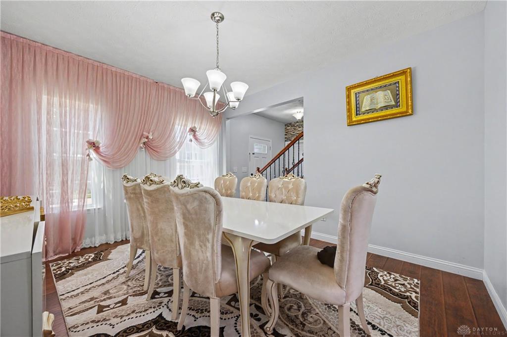 7122 Bluestream Property Photo 10