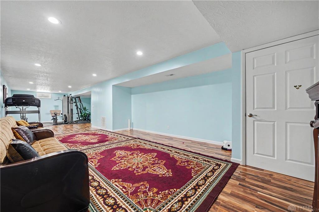 7122 Bluestream Property Photo 43