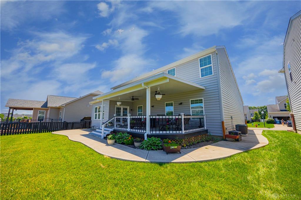 7122 Bluestream Property Photo 62
