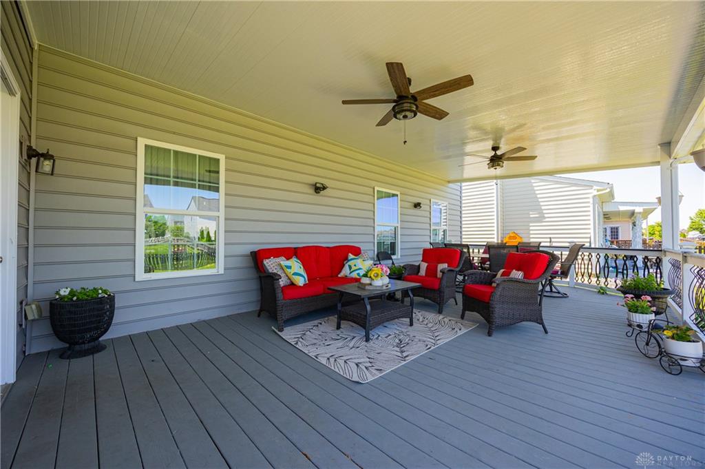 7122 Bluestream Property Photo 65