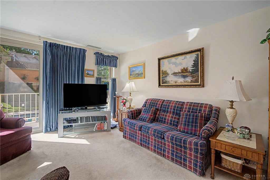 2230 S Patterson 23 Property Photo 9