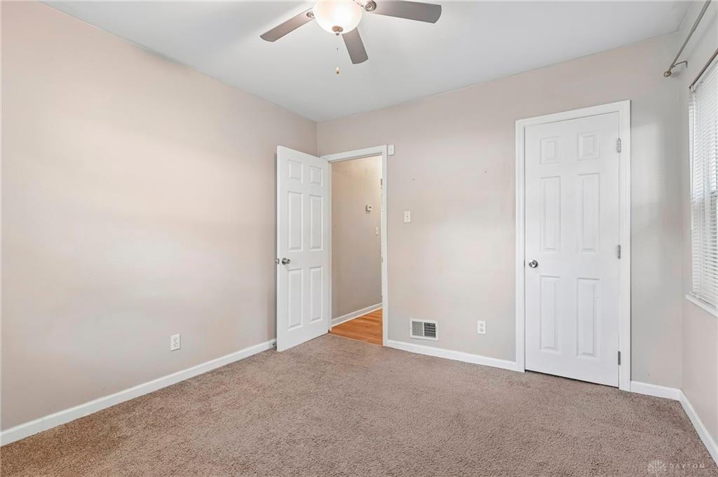 141 Napoleon Property Photo 20