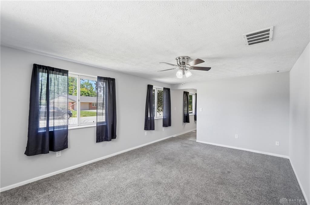 324 Oldham Property Photo 7