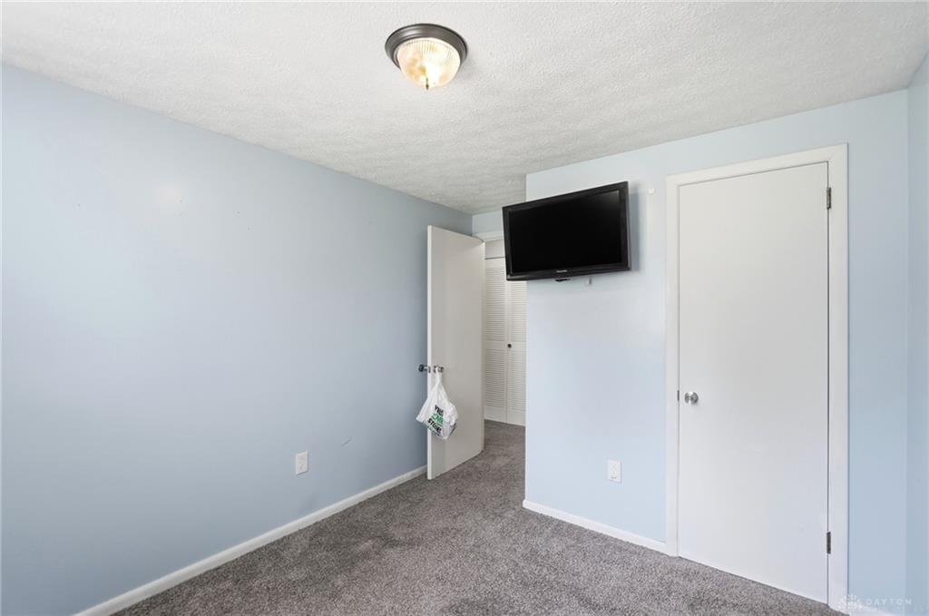 324 Oldham Property Photo 17