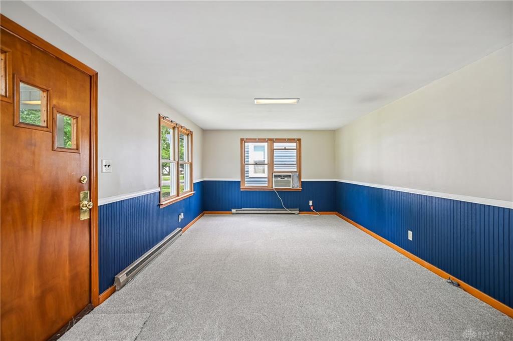 237 Leonard Property Photo 6