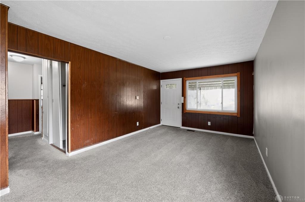 4325 Redonda Property Photo 6