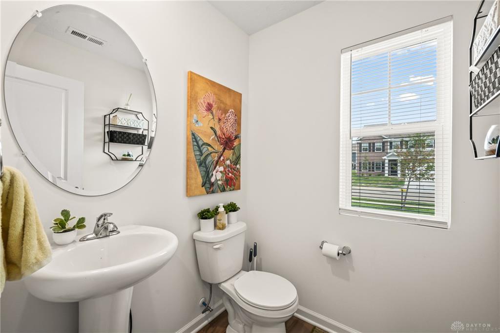 1513 Arrowhead Property Photo 8