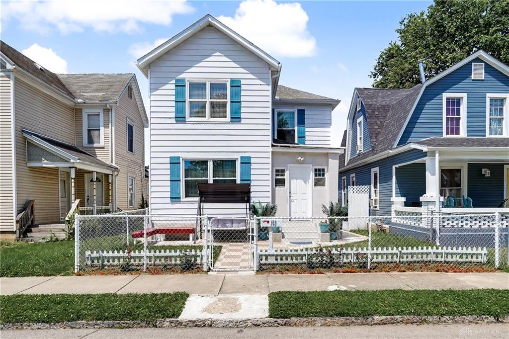 185 Grove Property Photo 1