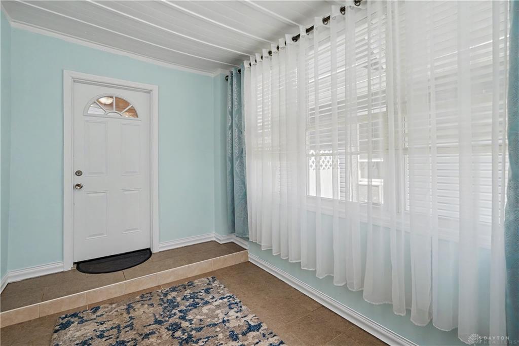 185 Grove Property Photo 8