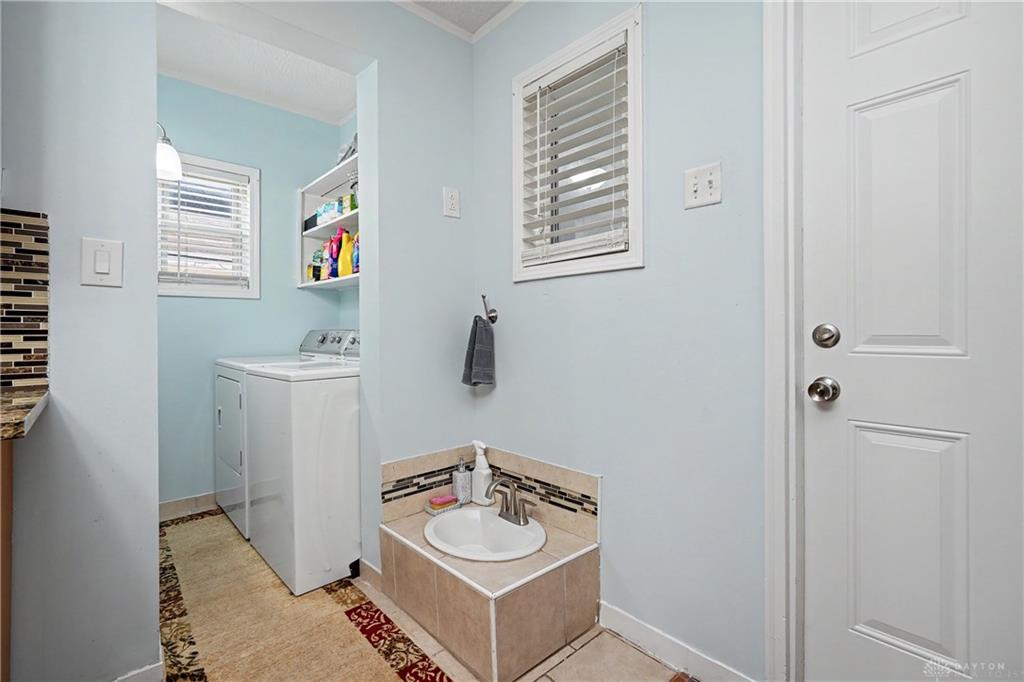 185 Grove Property Photo 25