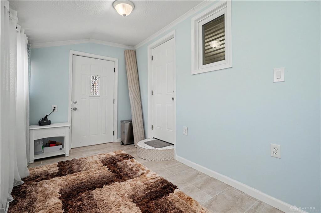 185 Grove Property Photo 28
