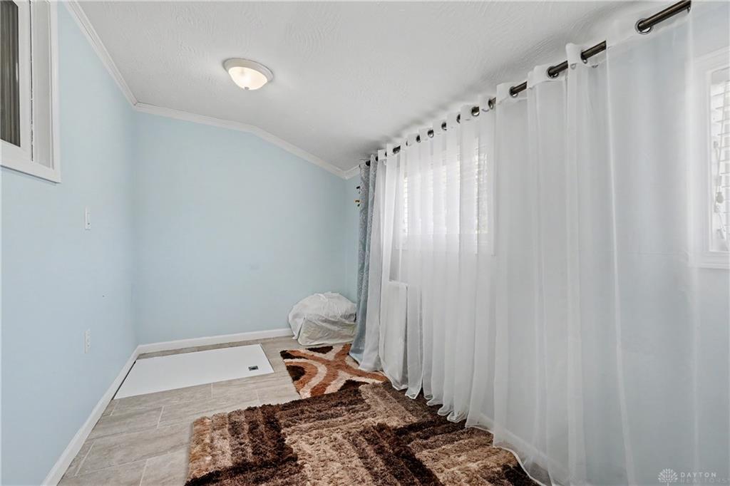 185 Grove Property Photo 29