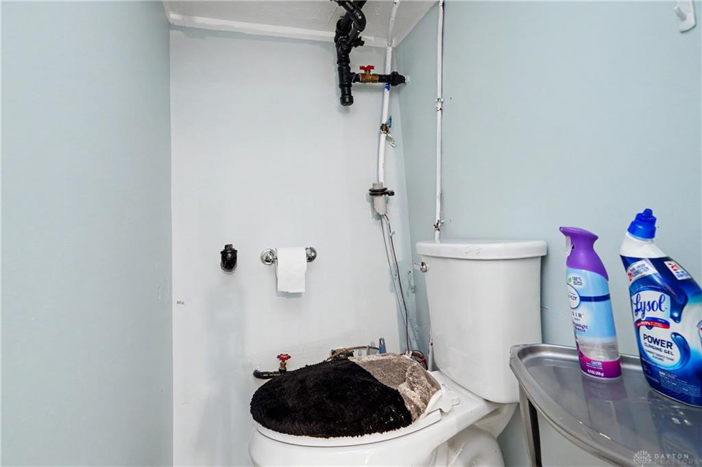 185 Grove Property Photo 45