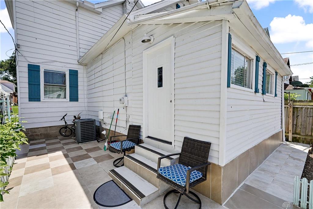 185 Grove Property Photo 52